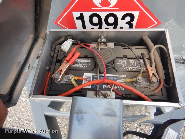 image for item JY9790 2020 Thunder Creek EV750  fuel tank trailer