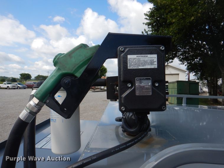 image for item JY9790 2020 Thunder Creek EV750  fuel tank trailer