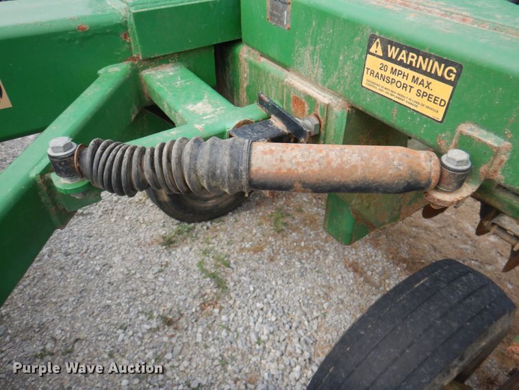 image for item JY9791 Great Plains CHP-1593-33  no-till grain drill