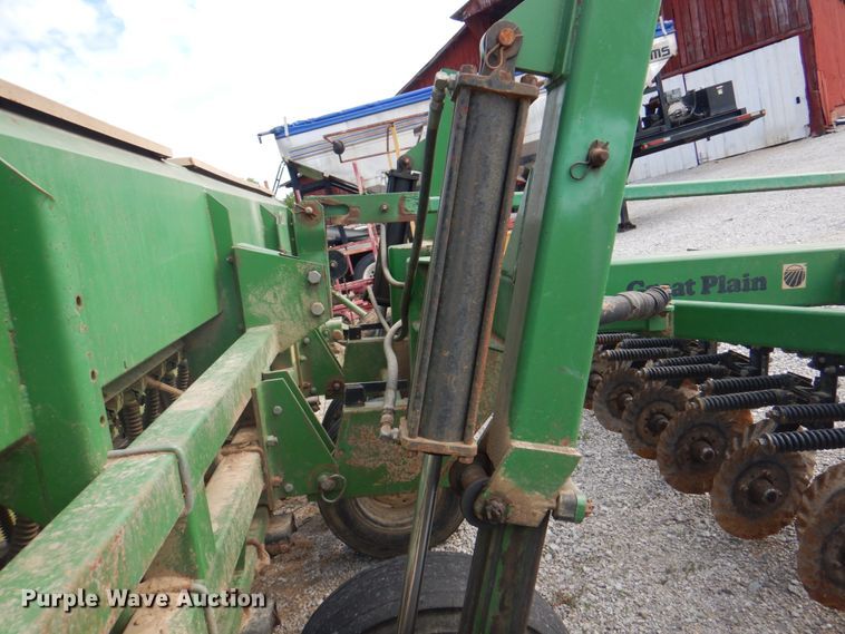 image for item JY9791 Great Plains CHP-1593-33  no-till grain drill