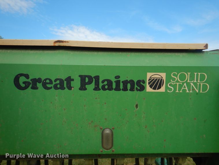 image for item JY9791 Great Plains CHP-1593-33  no-till grain drill