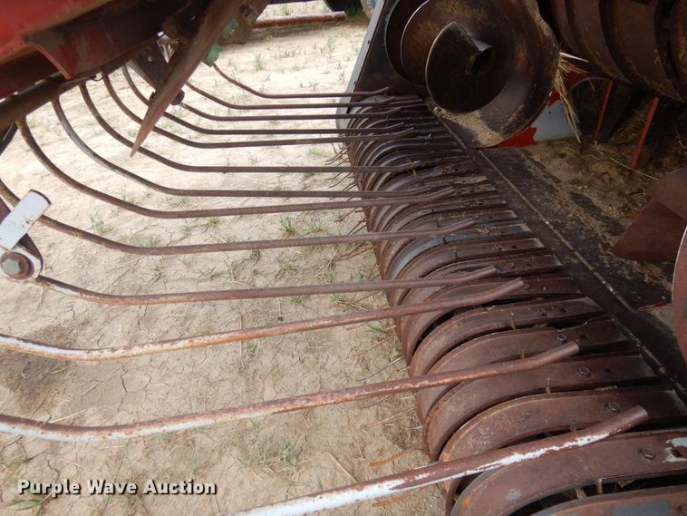 image for item JZ9972 1997 Case 8575  large square baler