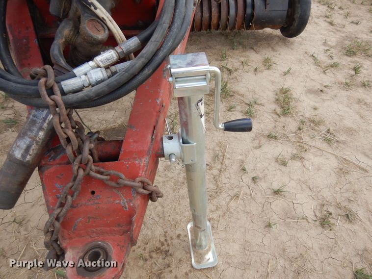 image for item JZ9972 1997 Case 8575  large square baler