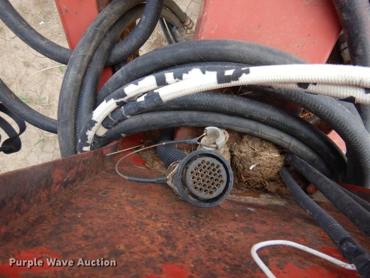 image for item JZ9972 1997 Case 8575  large square baler