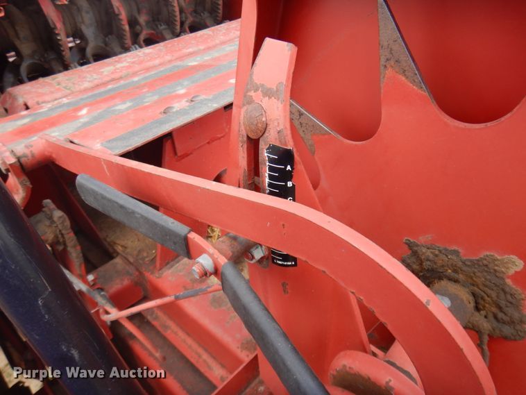 image for item JZ9972 1997 Case 8575  large square baler