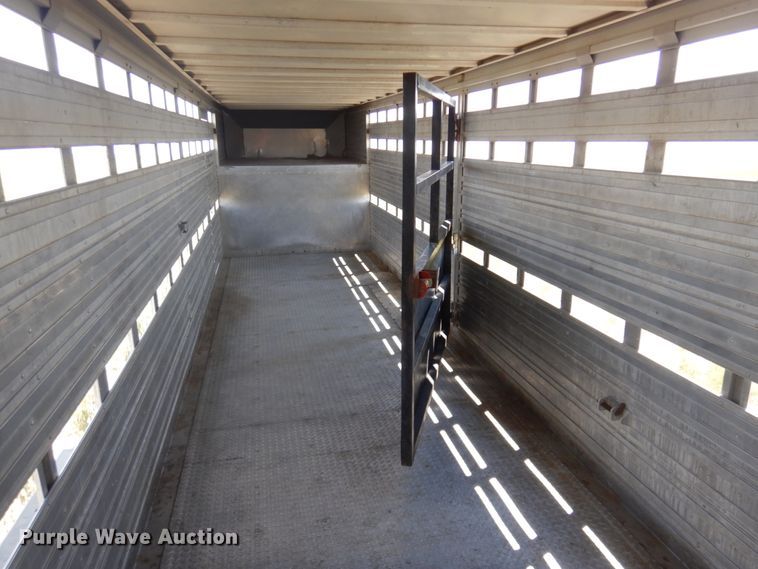 image for item JZ9973 2002 Duralite  livestock trailer