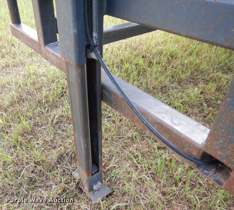 image for item KU9532 2015 Rawhide  corral