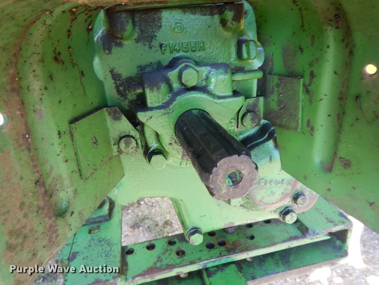 image for item KU9533 John Deere 70  tractor