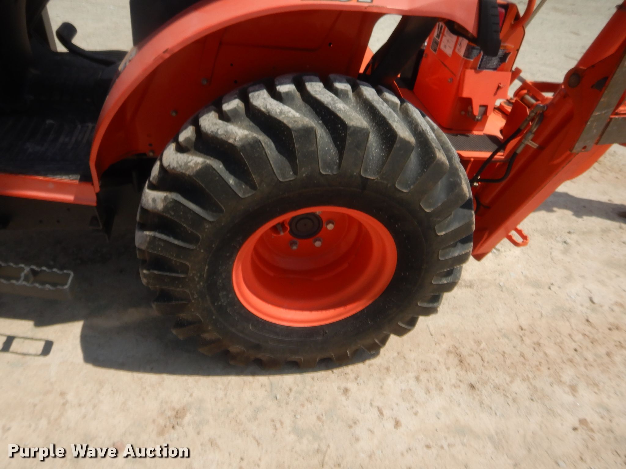 2014 Kubota B26 backhoe in Shawnee, OK | Item IT9582 sold | Purple Wave