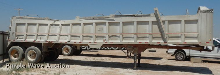 image for item DC2031 1989 East  end dump trailer