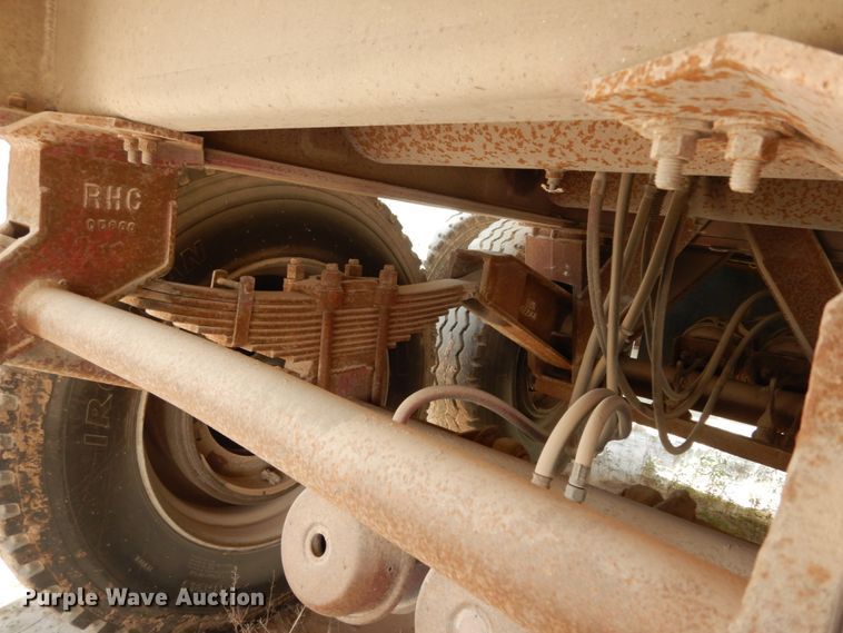 image for item DC2031 1989 East  end dump trailer