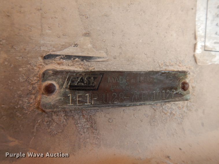 image for item DC2031 1989 East  end dump trailer