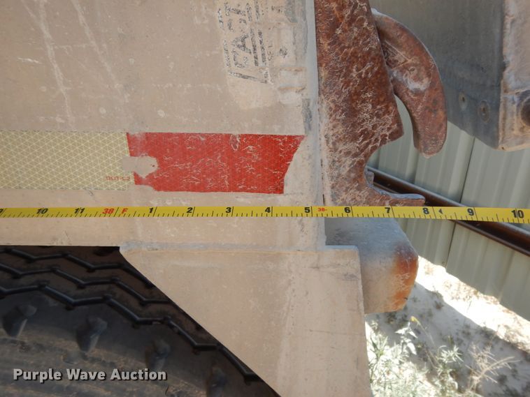 image for item DC2031 1989 East  end dump trailer