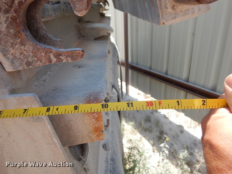 image for item DC2031 1989 East  end dump trailer