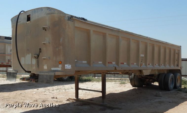 image for item DC2032 1988 East  end dump trailer