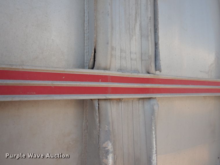 image for item DC2033 1994 Vant S-102-39  end dump trailer