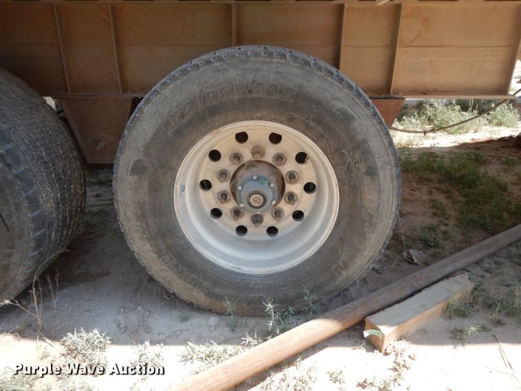 image for item DC2033 1994 Vant S-102-39  end dump trailer