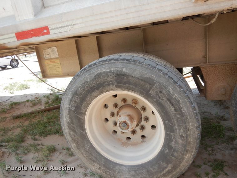 image for item DC2033 1994 Vant S-102-39  end dump trailer