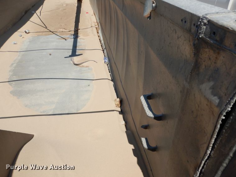 image for item DC2033 1994 Vant S-102-39  end dump trailer