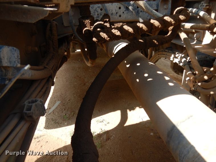 image for item DC2037 2009 Freightliner Cascadia 125  semi truck