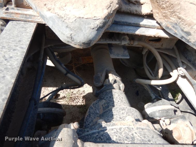 image for item DC2037 2009 Freightliner Cascadia 125  semi truck