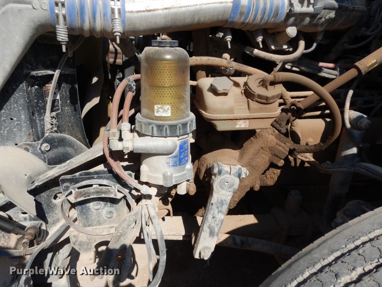 image for item DC2037 2009 Freightliner Cascadia 125  semi truck