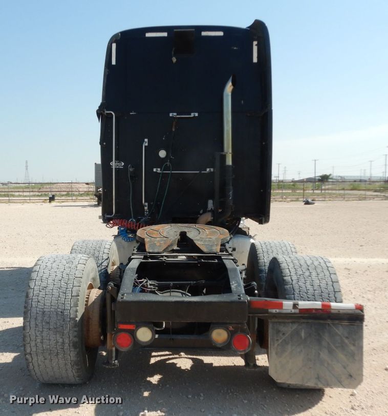 image for item DC2038 2009 Peterbilt 387  semi truck