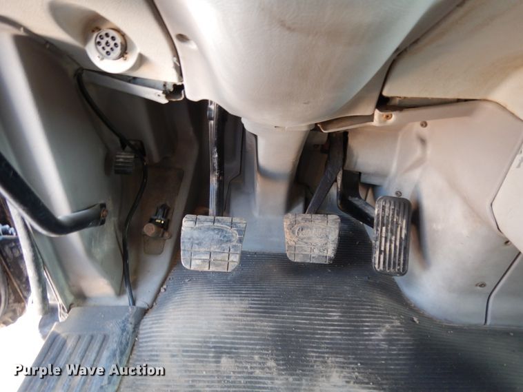 image for item DC2038 2009 Peterbilt 387  semi truck