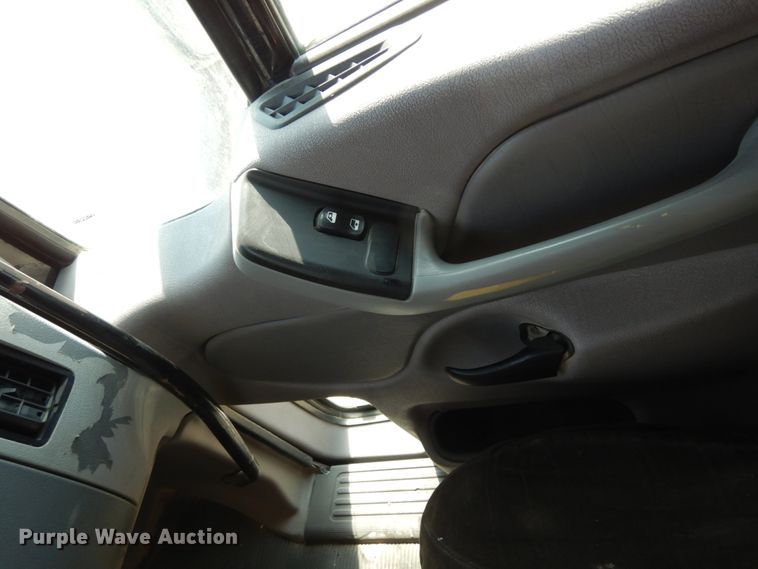 image for item DC2038 2009 Peterbilt 387  semi truck