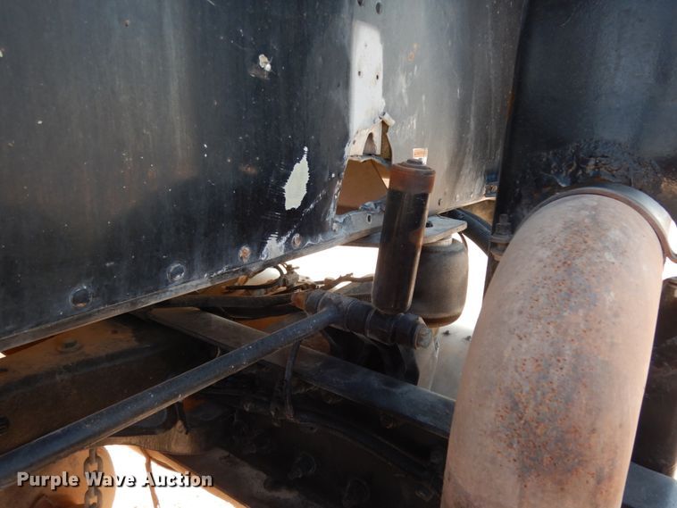 image for item DC2038 2009 Peterbilt 387  semi truck