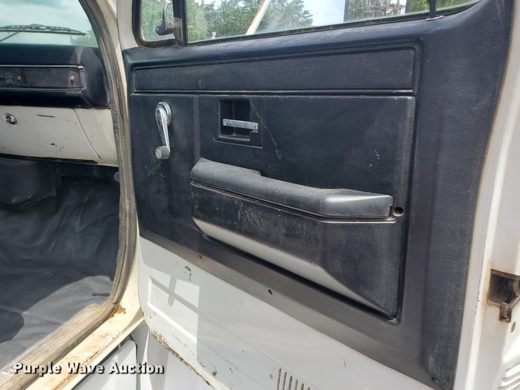 image for item DI5136 1981 Chevrolet C70  crane truck