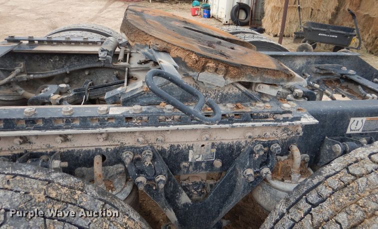 image for item DJ8850 2016 Kenworth T680  semi truck