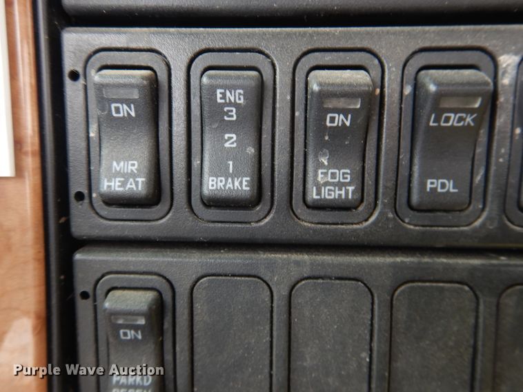 image for item DL0411 2010 International ProStar  semi truck