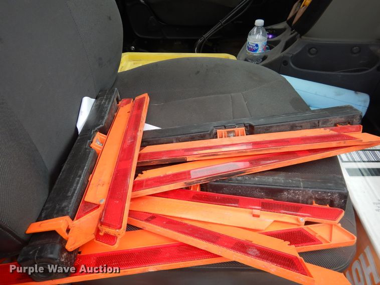 image for item DL0411 2010 International ProStar  semi truck