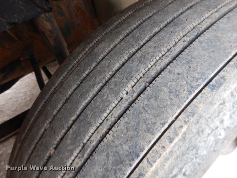 image for item DL0411 2010 International ProStar  semi truck