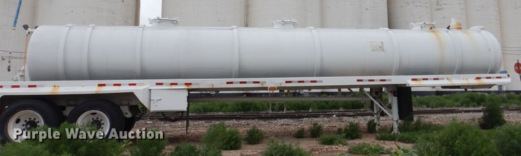 image for item DL0418 2005 Eagle  tank trailer
