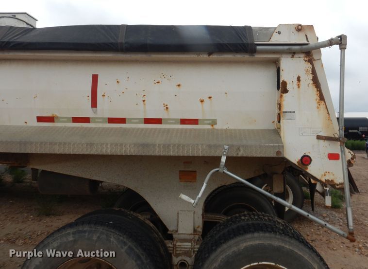 image for item DL0421 2007 Clement Starlite  end dump trailer