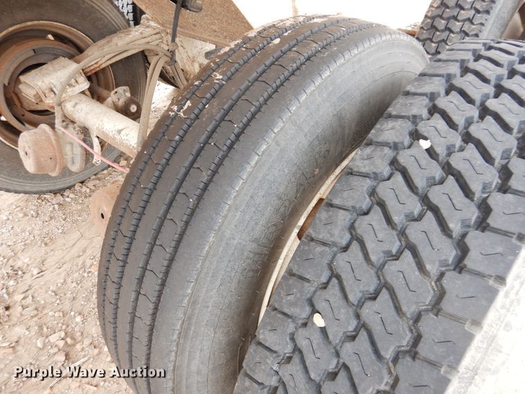 image for item DL0421 2007 Clement Starlite  end dump trailer