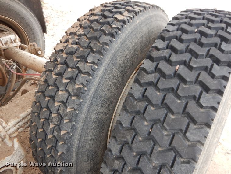 image for item DL0421 2007 Clement Starlite  end dump trailer