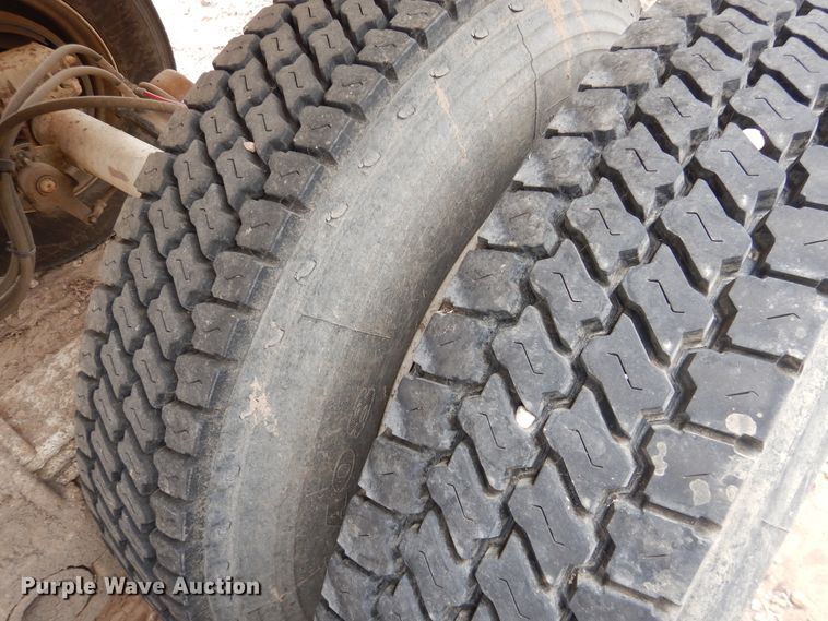 image for item DL0421 2007 Clement Starlite  end dump trailer