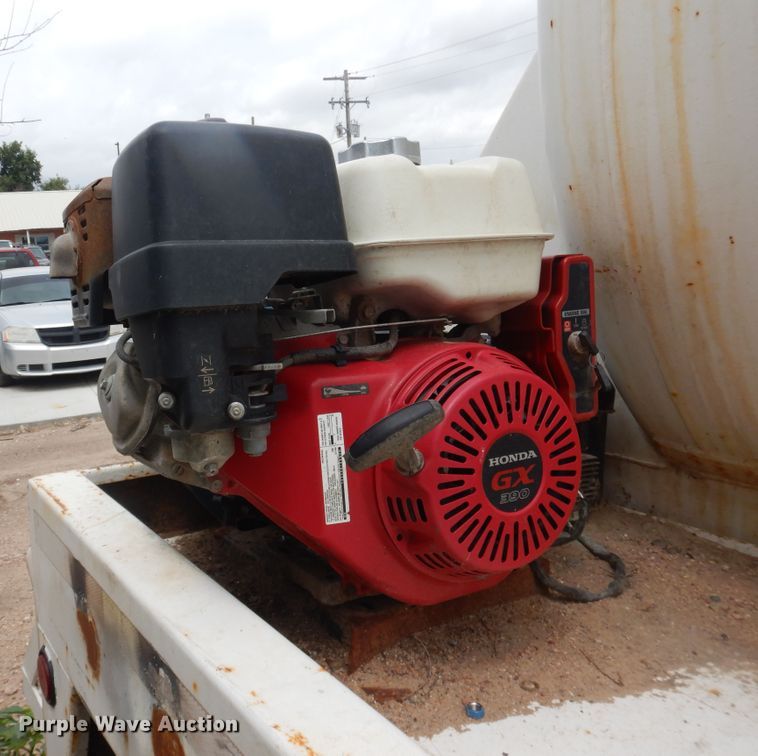 image for item DL0422 2012 Jack  tank trailer