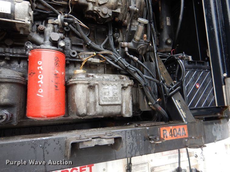 image for item DM0164 2004 Utility VS2RA  refrigerated van trailer