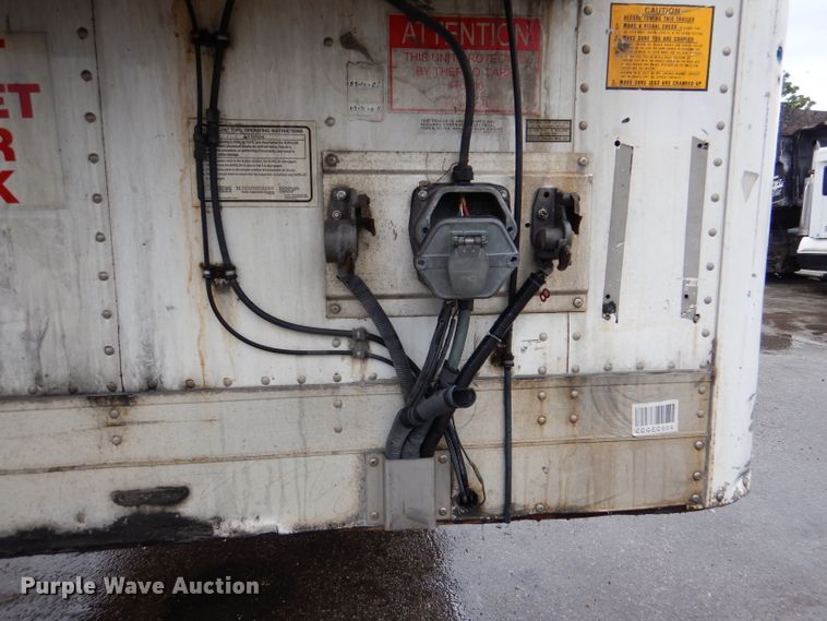 image for item DM0164 2004 Utility VS2RA  refrigerated van trailer