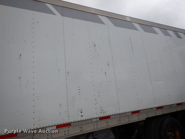 image for item DM0164 2004 Utility VS2RA  refrigerated van trailer