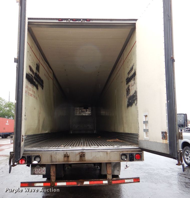 image for item DM0164 2004 Utility VS2RA  refrigerated van trailer