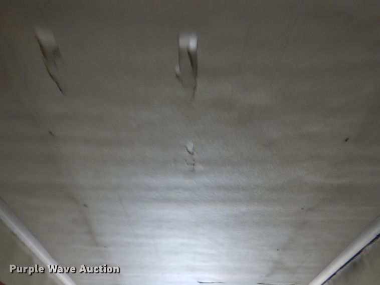 image for item DM0164 2004 Utility VS2RA  refrigerated van trailer