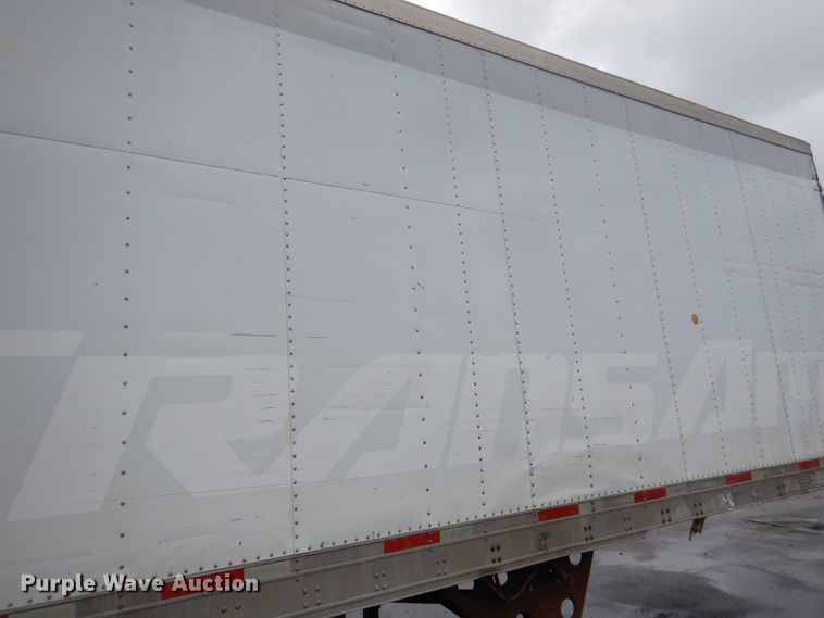image for item DM0164 2004 Utility VS2RA  refrigerated van trailer