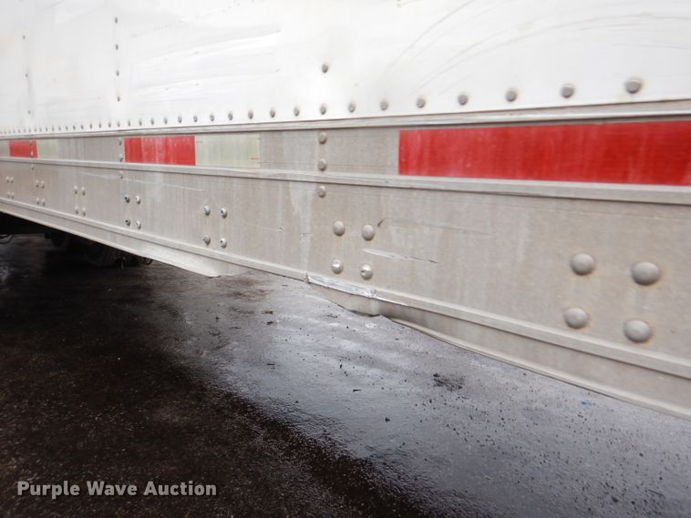 image for item DM0164 2004 Utility VS2RA  refrigerated van trailer