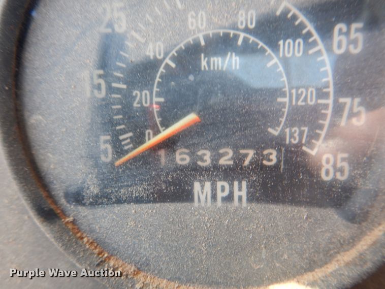 image for item DM3843 1980 International 5070  semi truck