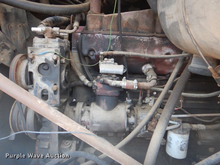 image for item DM3843 1980 International 5070  semi truck